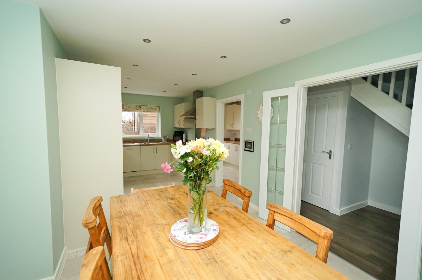 Bellona Drive, Leighton Buzzard Quarters Estate Agents